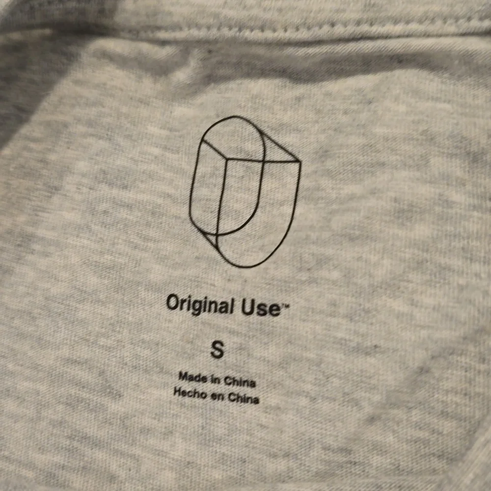 ❤️10/$13 New track tshirt